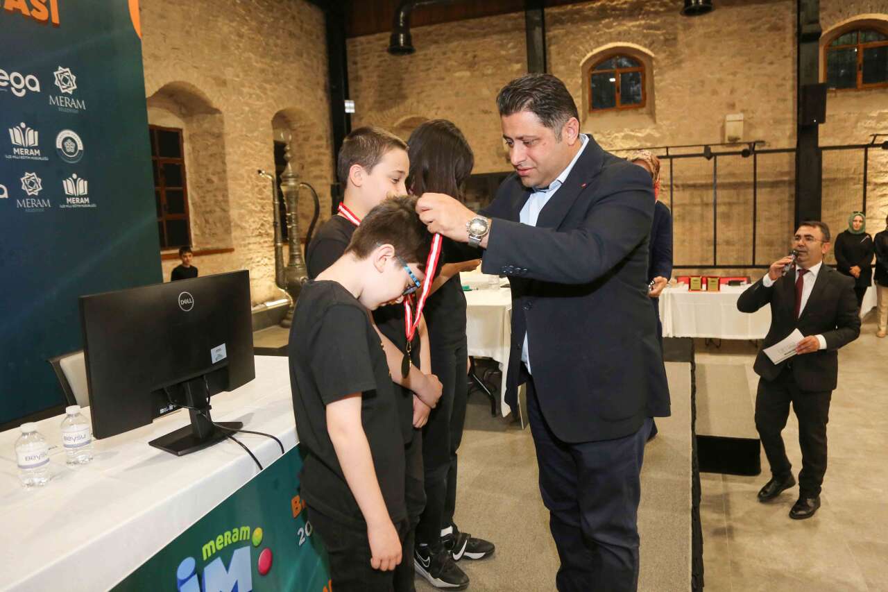 Konya’da Bilim Kurdu Dergisi Bilgi Yarışması’nın şampiyonu belli oldu 8